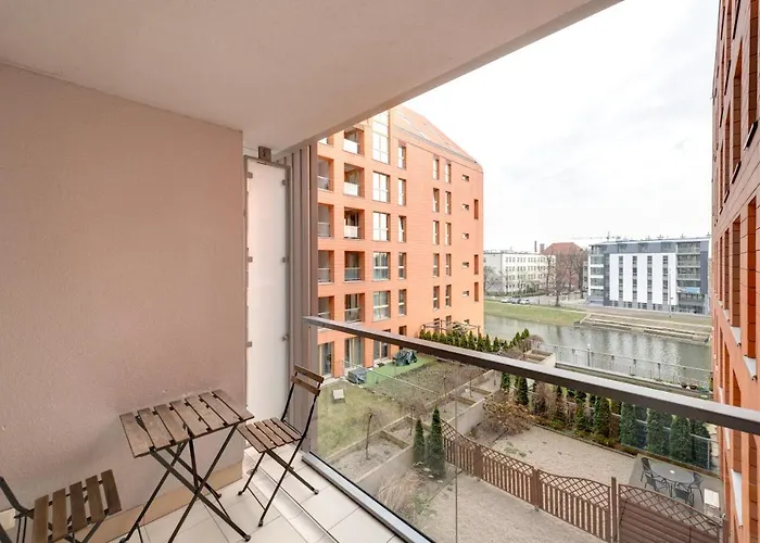 Daire 3 - Admiralski Gdansk