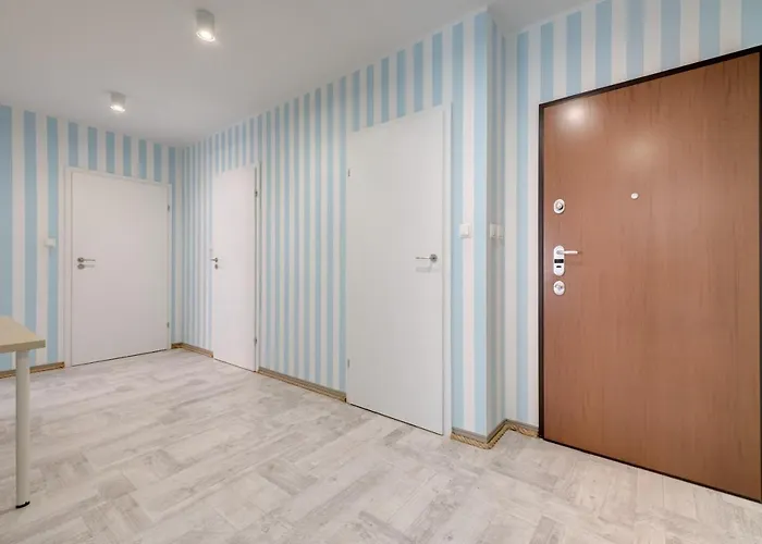 Daire 3 - Admiralski Gdansk