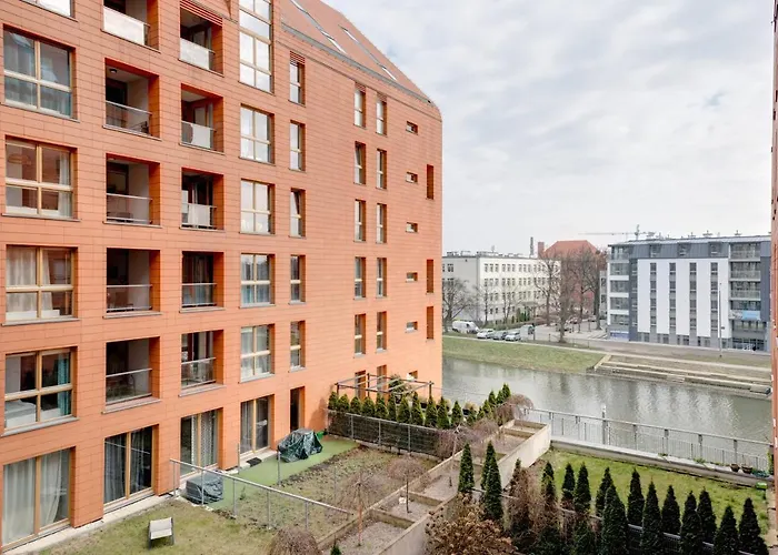 3 - Admiralski Апартаменты *